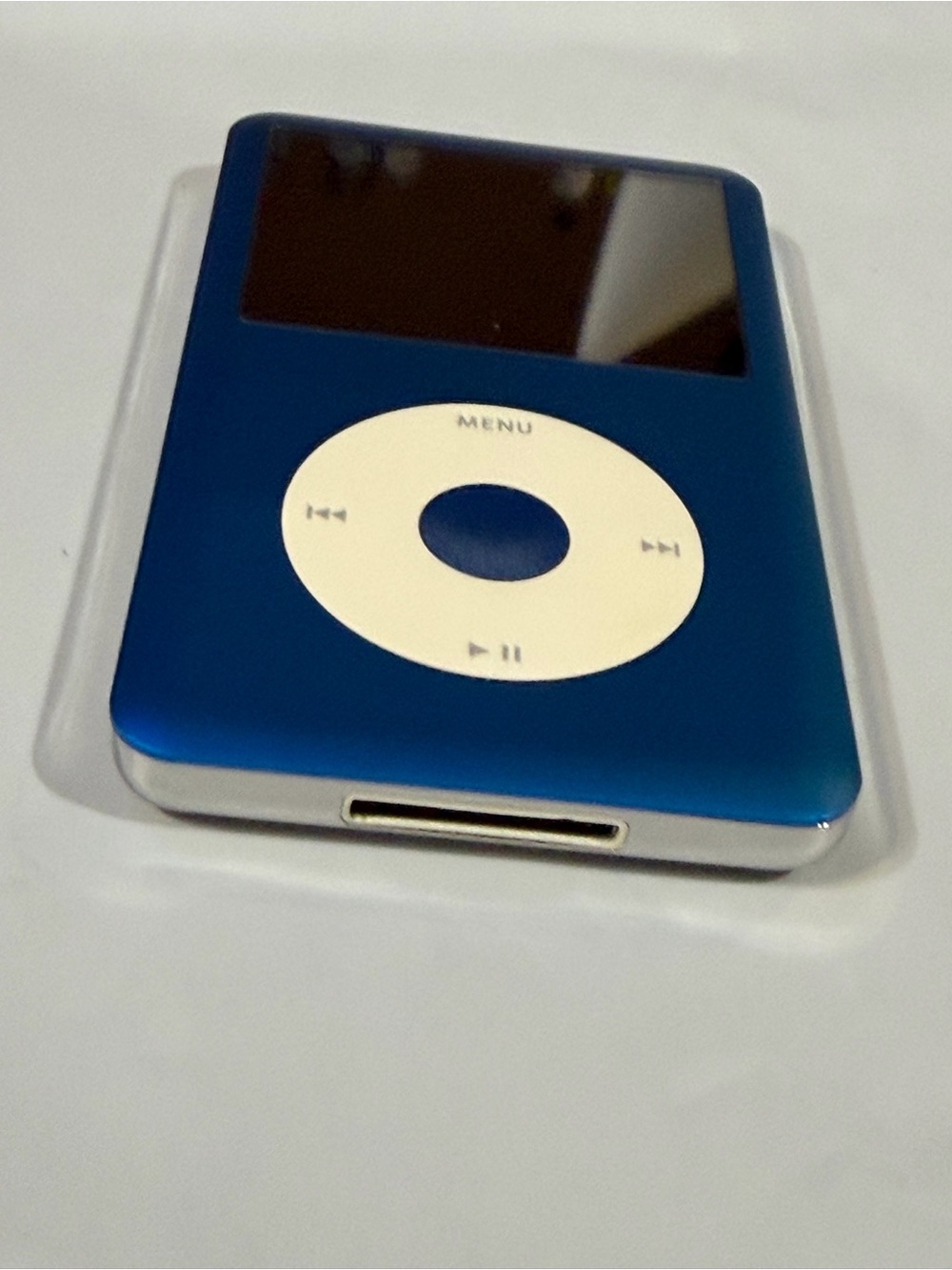 Apple iPod Classic Portable Media Player 7th generation 256gb - Blue - Picture 2 of 4